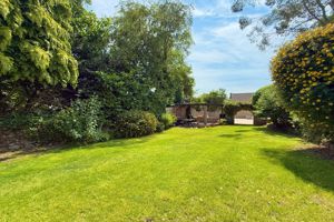 Rear Gardens- click for photo gallery